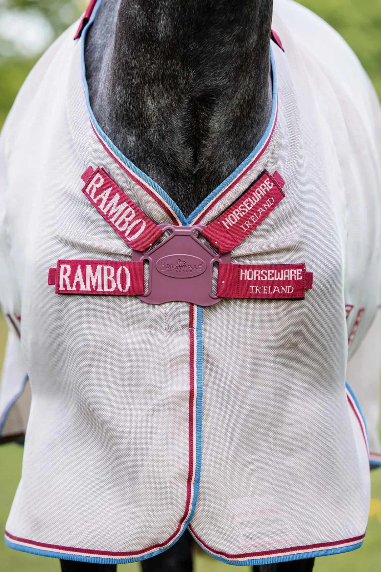 Couverture Anti-Mouches Avec Disqye Horseware Rambo Protector