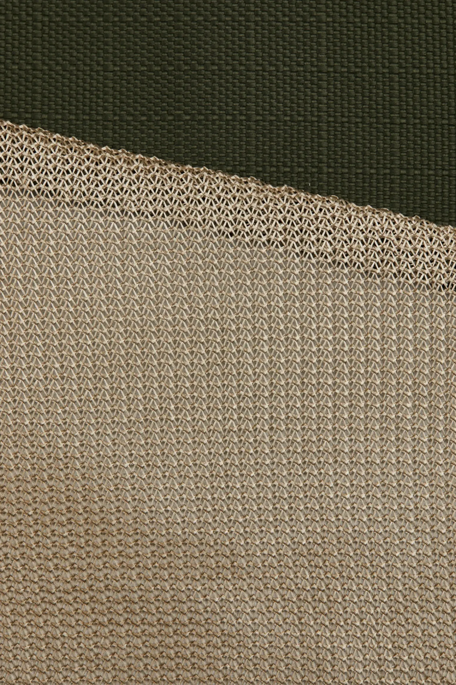 Couverture D'Exterieur Combi B Vertigo Jordan Mesh Avec Couvre-Encolure Amovible