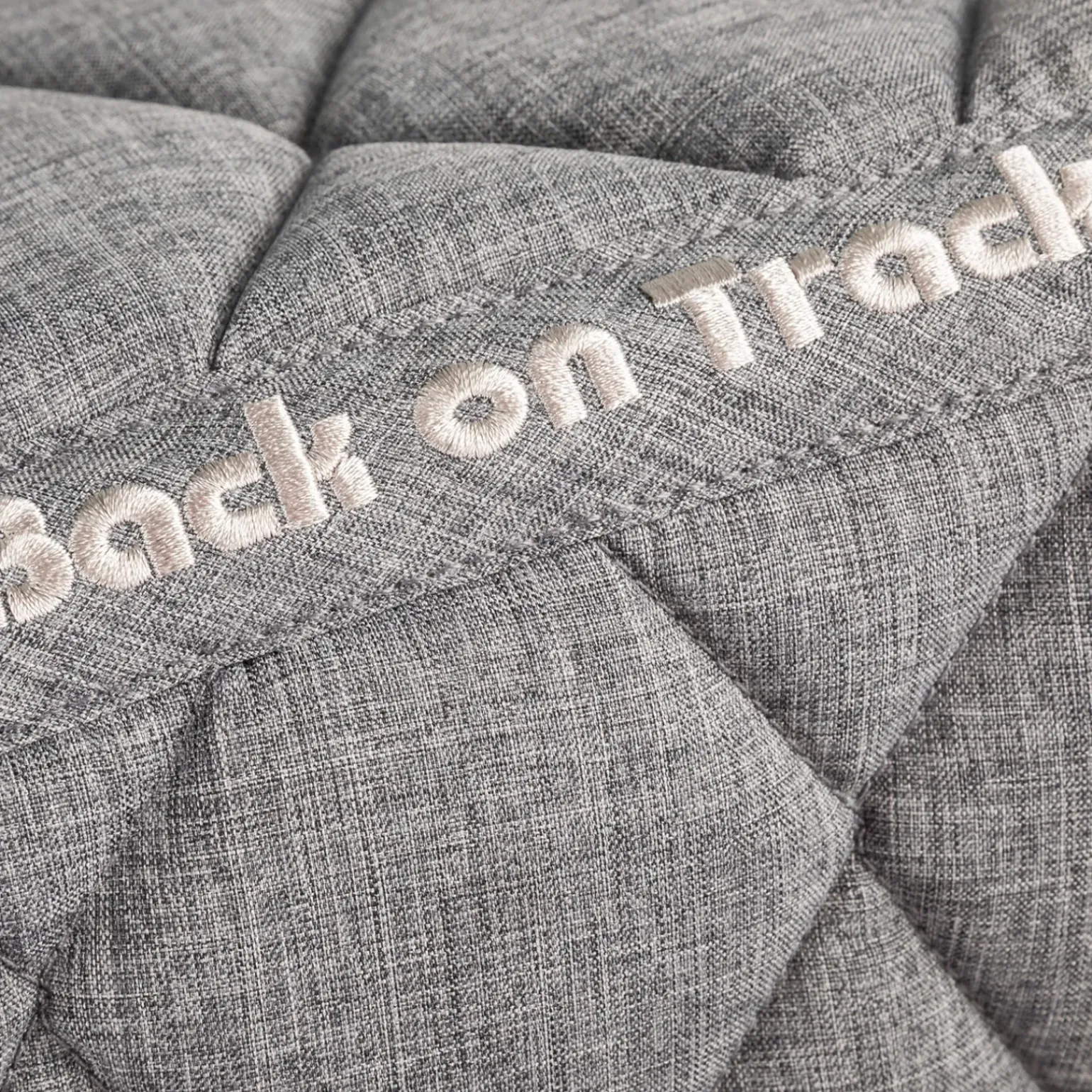 Tapis De Selle De Dressage Back On Track Collection Haze